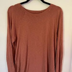 American Eagle Long Sleeve T-Shirt